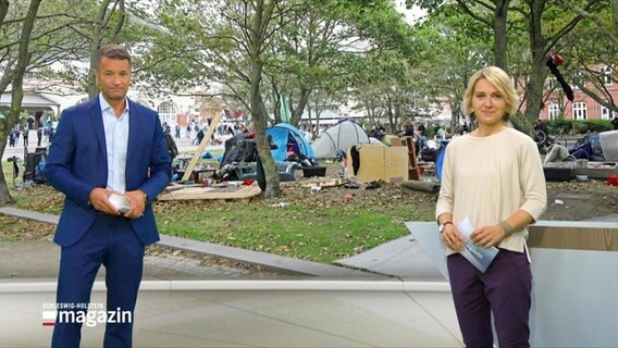 Gerrit Derkowski und Marie-Luise Bram moderieren das Schleswig-Holstein Magazin © Screenshot 