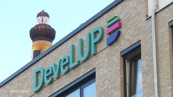 Logo des Gründungszentrums DevelUp © Screenshot 
