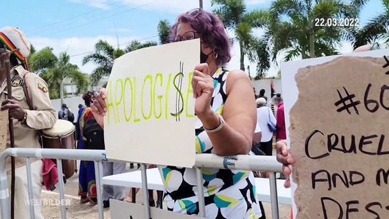 Demonstrantionen gegen die britische Königsfamilie in Jamaika © Screenshot 