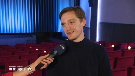 Schauspieler Jonas Nay im Interview während der Husumer Filmtage. © Screenshot 