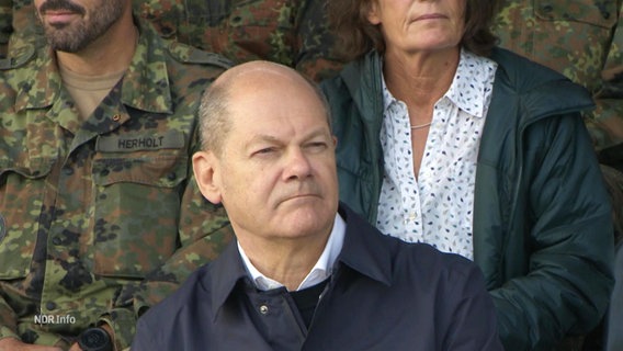 Olaf Scholz besucht Bundeswehr in Ostenholz. © Screenshot 