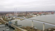 Die Rügenbrücke aus der Vogelperspektive. © Screenshot 