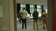 Das Prime Orchestra aus Charkiw in einem Proberaum. © Screenshot 