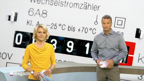 Marie-Luise Bram und Gerrit Derkowski moderieren das Schleswig-Holstein Magazin. © Screenshot 