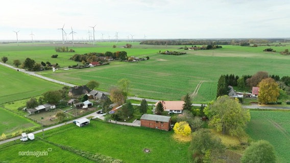 Das Dorf Angerode aus der Luft betrachtet. © Screenshot 