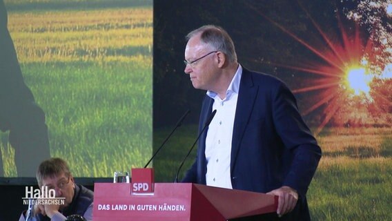 Der niedersächsische Ministerpräsident Stephan Weil (SPD) bei einem SPD-Parteitag. © Screenshot 
