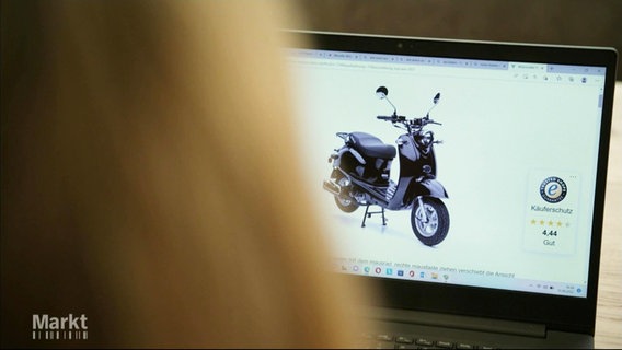 Der betreffende E-Roller wird auf einer Website präsentiert. © Screenshot 