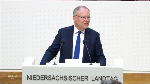 Stephan Weil (SPD) hält eine Rede. © Screenshot 
