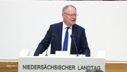 Stephan Weil (SPD) hält eine Rede. © Screenshot 