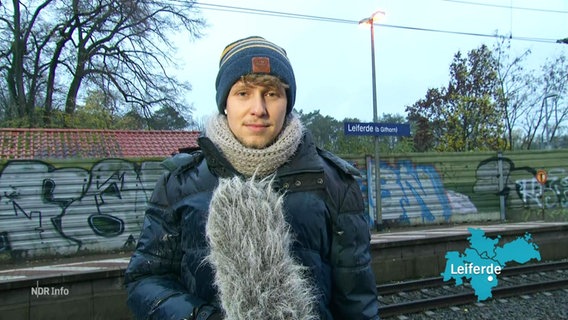 Der NDR-Reporter Dominik Semrau. © Screenshot 
