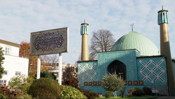 Die blaue Moschee an der Hamburger Außenalster. © Screenshot 