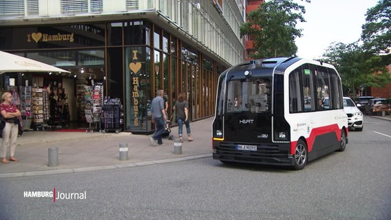 Autonom fahrender Mini Heat-Bus in der Hamburger Innenstadt. © Screenshot 