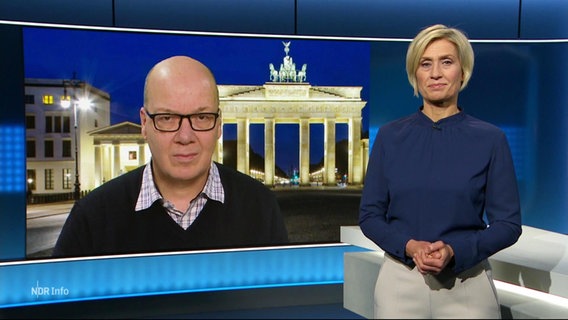 NDR Gesundheitsexperte Markus Grill im Gespräch mit Moderatorin Susanne Stichler. © Screenshot 