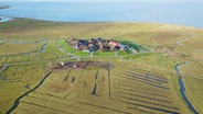 Eine Hallig im nordfriesischen Wattenmeer. © Screenshot 