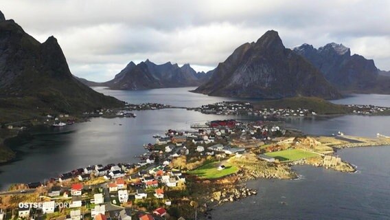 Landschaft auf den Lofoten. © Screenshot 