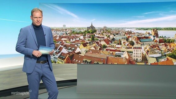Thilo Tautz moderiert das Nordmagazin am 20.01.2023. © Screenshot 