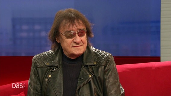 Musiker Dieter "Maschine" Birr zu Gast auf dem Roten Sofa. © Screenshot 