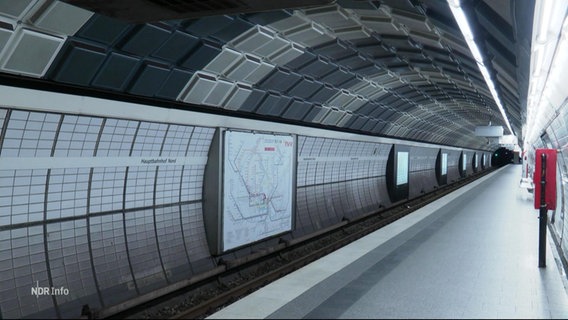 Leerer Bahnsteig. © Screenshot 