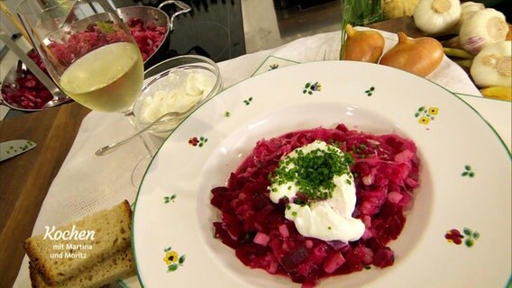 Eintopf mit Kassler, Sauerkraut und Roter Bete © Screenshot 