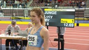 Weitspringerinen Lucy Junge. © Screenshot 