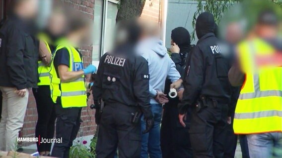 Polizeiliche Festnahme. © Screenshot 