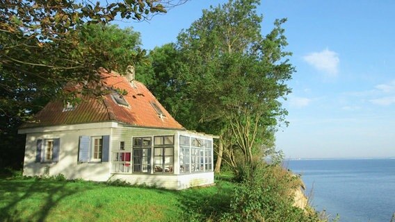 Ein Haus mit Meerblick © Screenshot 