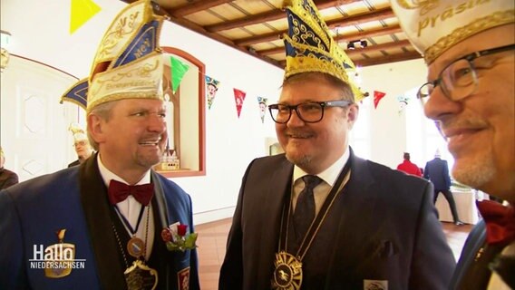 Der Bürgermeister von Duderstadt, Thorsten Feike in Karnevalslaune. © Screenshot 