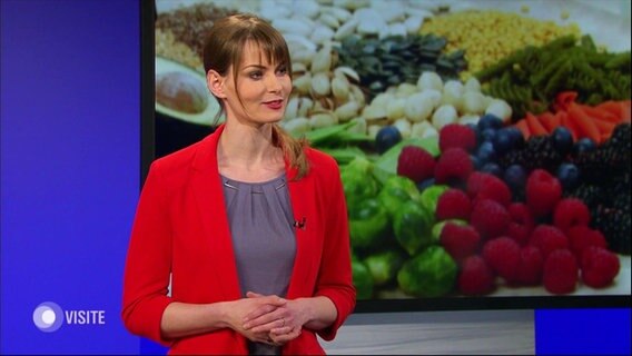 Die Ernährungsmedizinerin Dr. Constanze Lohse zu Gast im Studio. © Screenshot 