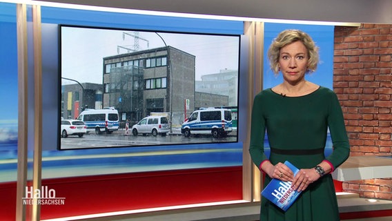 Nachrichtensprecherin Christina von Saß. © Screenshot 