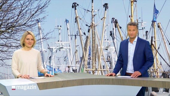 Marie-Luise Bram und Gerrit Derkowski moderieren das Schleswig-Holstein Magazin © Screenshot 