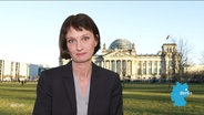 Die NDR-Reporterin Katharina Seiler berichtet vom Koalitionsausschuss aus Berlin. © Screenshot 
