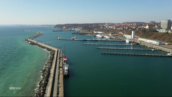 Der Hafen Mukran bei Sassnitz. © Screenshot 