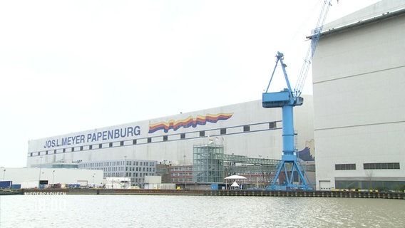 Das Werft Geländer aus der Ferne © Screenshot 