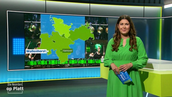 Vanessa Kossen moderiert De Noorden op Platt. © Screenshot 