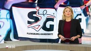 Moderatorin Eva Diederich im Studio © Screenshot 