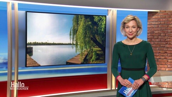 Christina von Saß moderiert Hallo Niedersachsen © Screenshot 