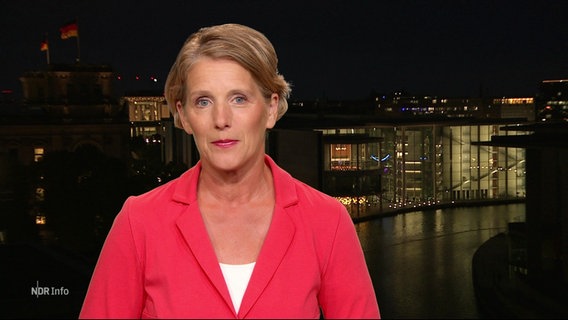 Kerstin Dausend berichtet live aus dem Hauptstadtstudio in Berlin. © Screenshot 