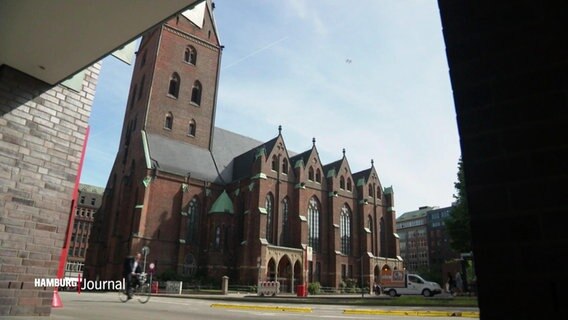 Die St. Petri Kirche in Hamburg. © Screenshot 