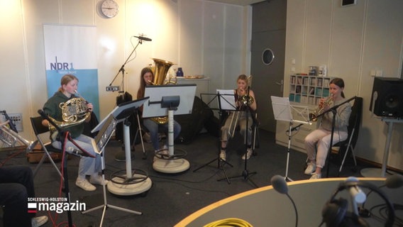 "Jugend musiziert"-Gewinner spielen im NDR-Tonstudio ein. © Screenshot 