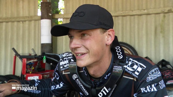 Der dänische Speedway-Fahrer Mads Hansen im Interview. © Screenshot 