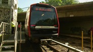 Eine U-Bahn in Hamburg. © Screenshot 