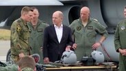 Olaf Scholz bei einem Besuch des Fliegerhorsts Jagel. © Screenshot 