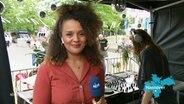 Nadia Babalola berichtet aus Hannover. © Screenshot 