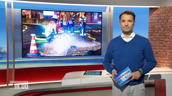 Johannes Avenarius moderiert Niedersachsen 18.00. © Screenshot 
