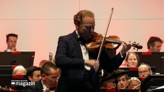 Violinist Daniel Hope beim SHMF 2023. © Screenshot 