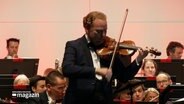 Violinist Daniel Hope beim SHMF 2023. © Screenshot 