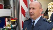 Der Wehrführer Oleg Khimjak. © Screenshot 