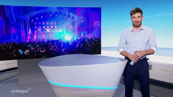 Stefan Leyh moderiert Nordmagazin - Land und Leute. © Screenshot 
