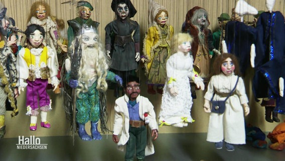 Puppen des Marionetten-Theaters in Lingen © Screenshot 