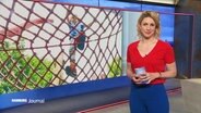 Eva Diederich moderiert das Hamburg Journal 18:00. © Screenshot 